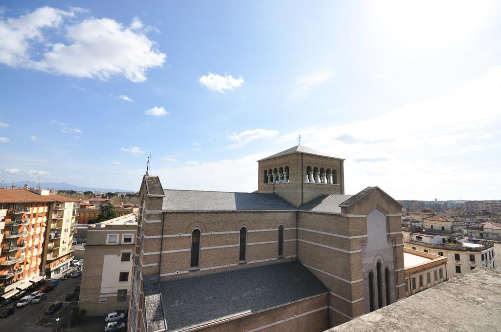 Penthouse With View Roma